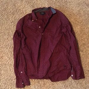 American Eagle Button-Up